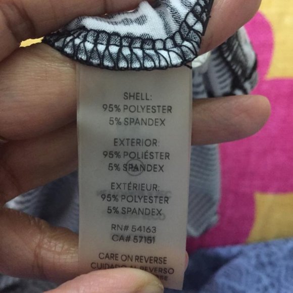 Black & White Strip top - Picture 4 of 4